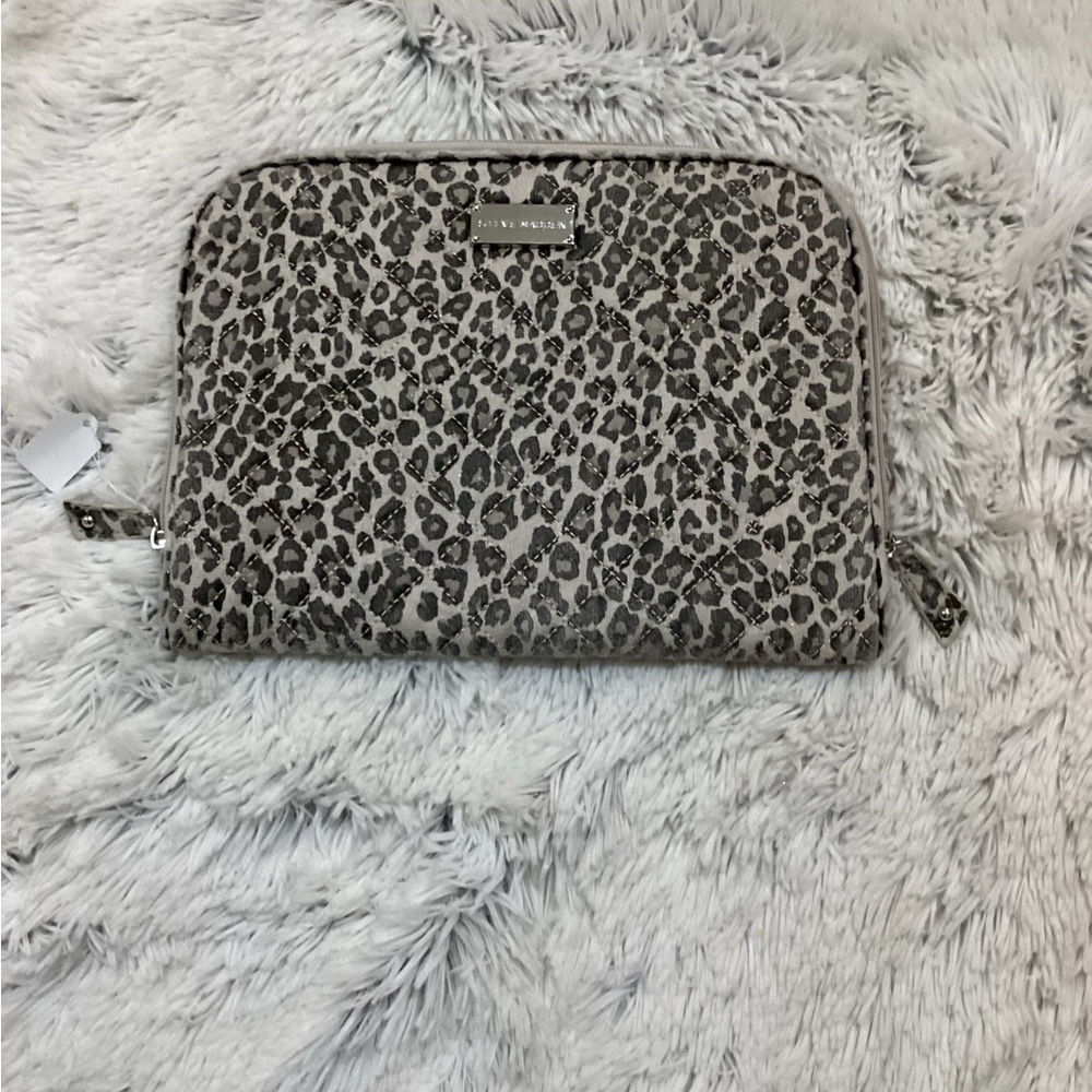 Steve Madden tablet case animal print black cream silver & pink